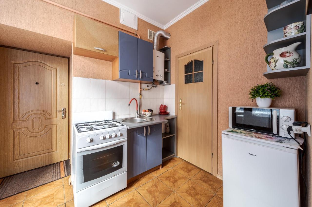 Central Apartments Rynok Lviv Exterior photo